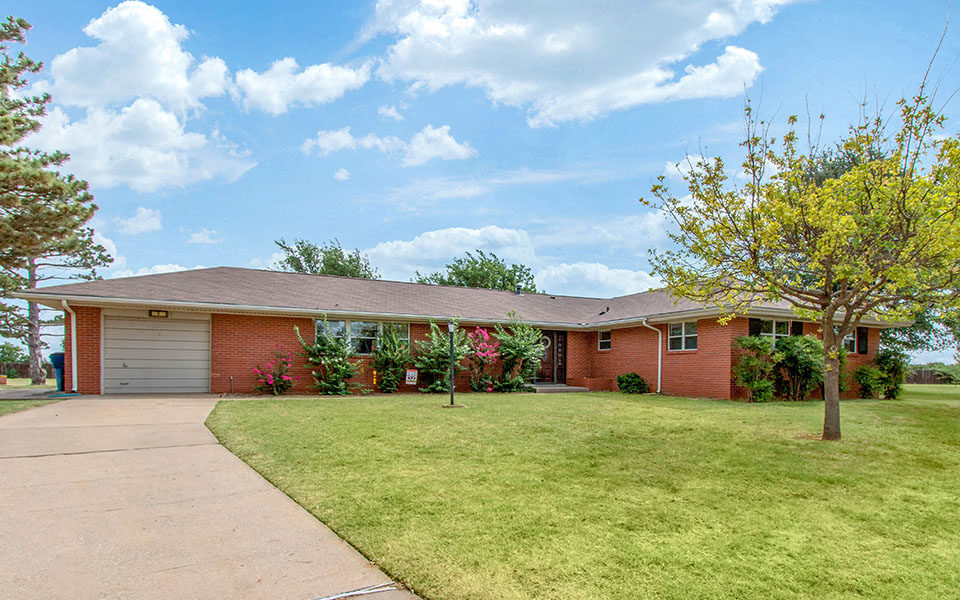 Altus AFB Homes Rental Homes in Altus, OK Photos